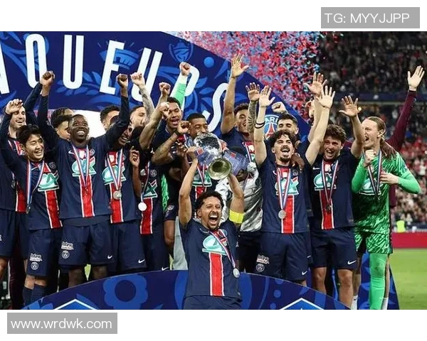 巴黎圣日耳曼客场战胜摩纳哥，卫冕法甲冠军形势良好