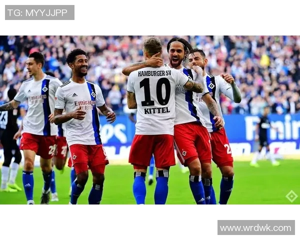 汉堡队陷入保级危机,惊险逃出降级区域 汉堡队陷入保级危机,惊险逃出降级区域