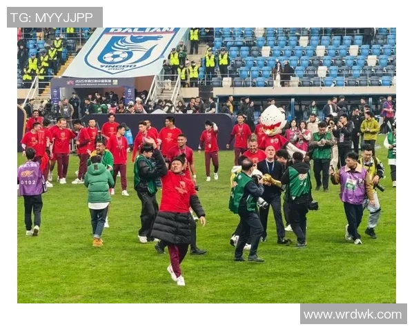 慕尼黑1860力拼小组赛,与对手战平进一步夺冠希望 慕尼黑1860力拼小组赛,与对手战平进一步夺冠希望