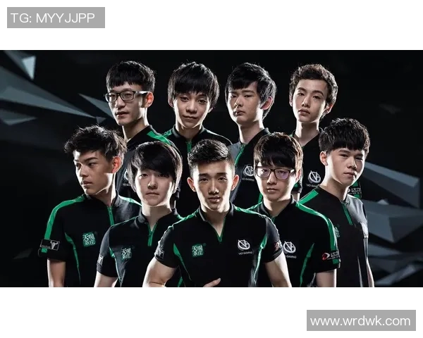 英雄联盟LPL新赛季火热开启战队阵容大揭秘与精彩赛事展望